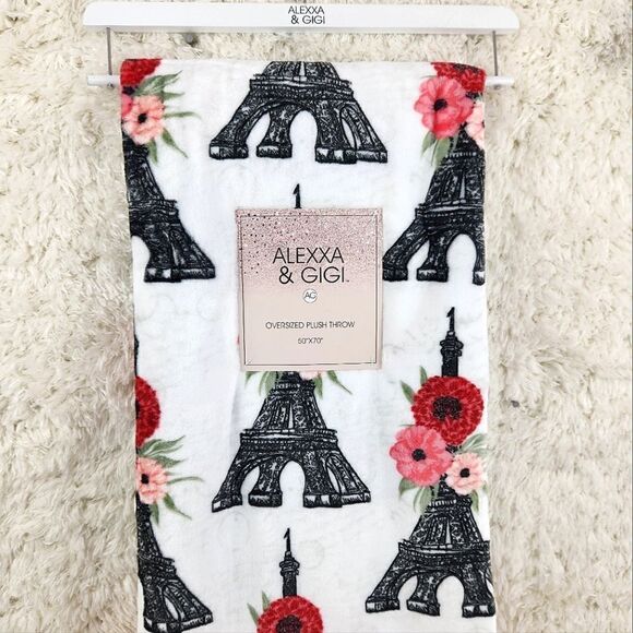 White {Eiffel Tower} Plush Throw Blanket - Picture 4 of 5